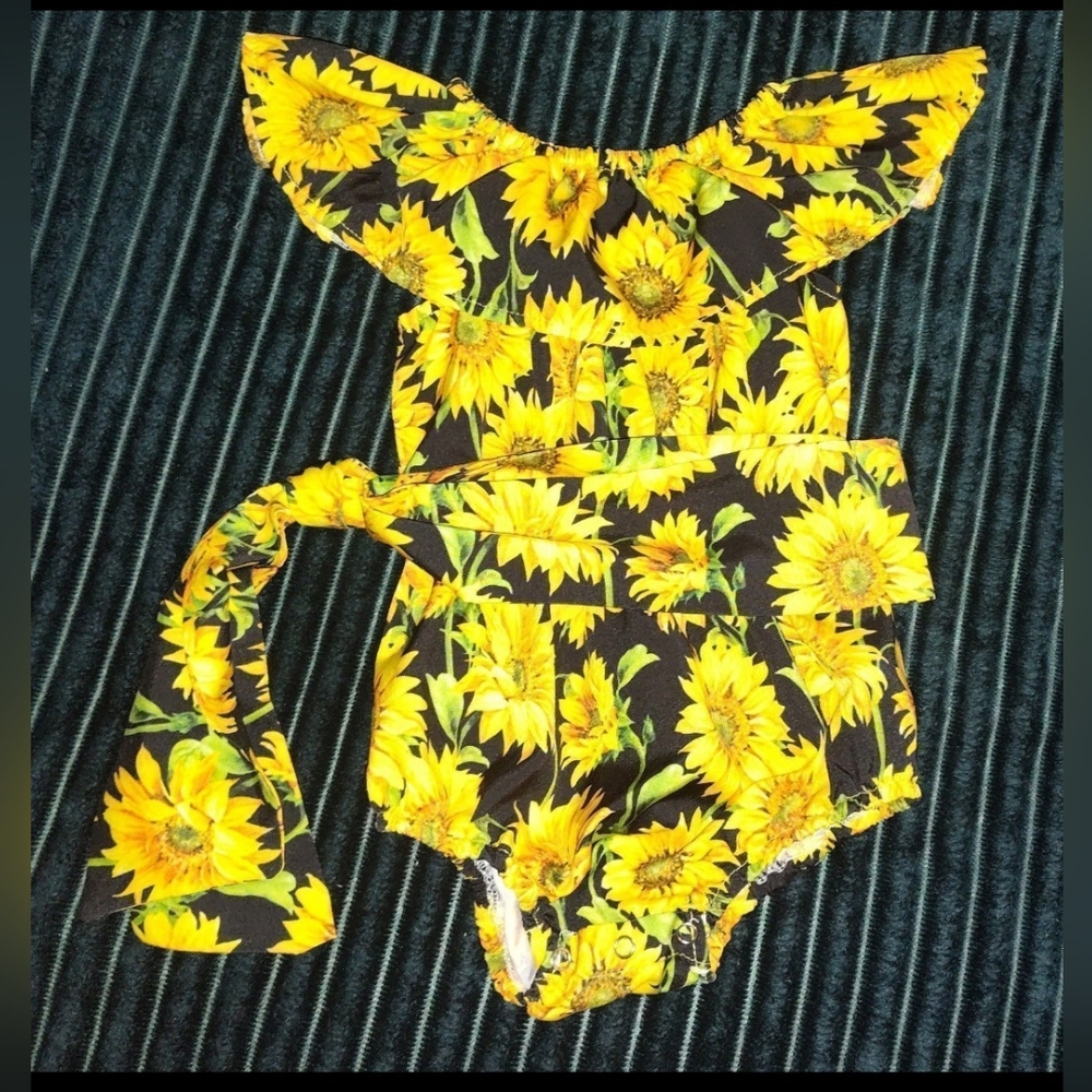 Baby girl Sunflower Outfit